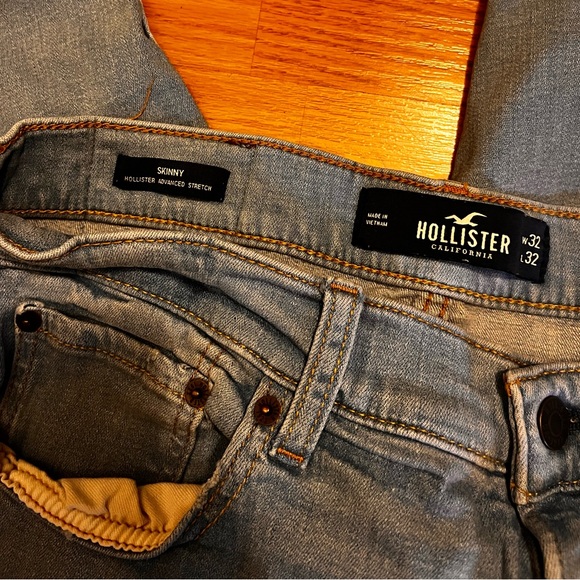 Hollister Skinny Fit Jeans - Picture 4 of 4